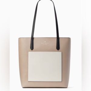 Kate Spade DAILY TOTE
Color: Warm Beige Multi Size: U